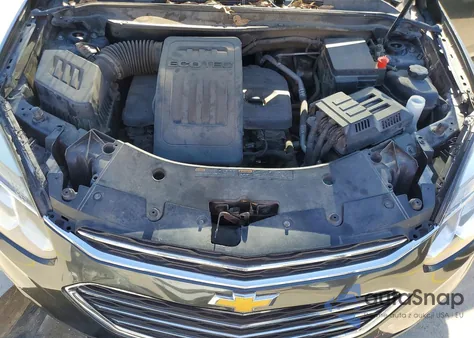 2017 Chevrolet Equinox Ls z USA, uszkodzony, nr VIN 2GNALBEK7H1618022